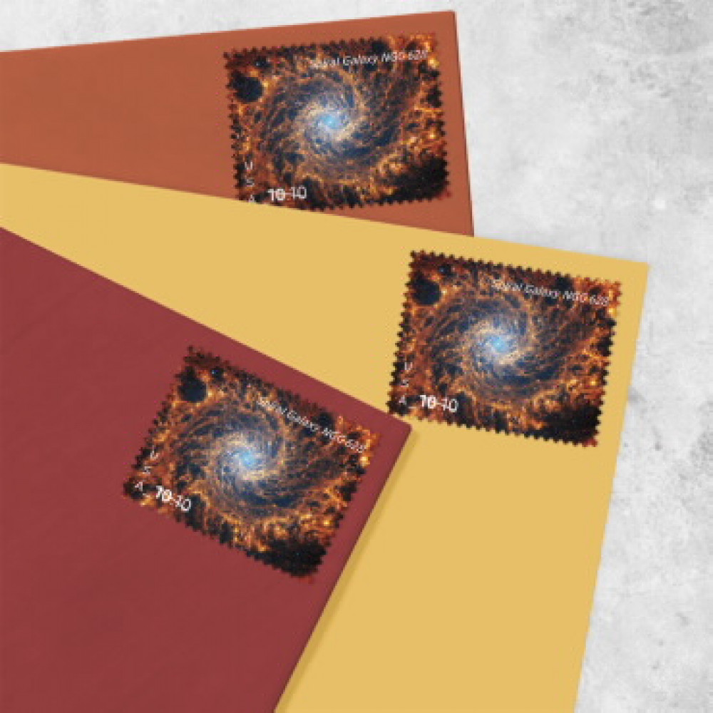 2025 Spiral Galaxy Stamps, Sheet of 4Priority Mail Stamp